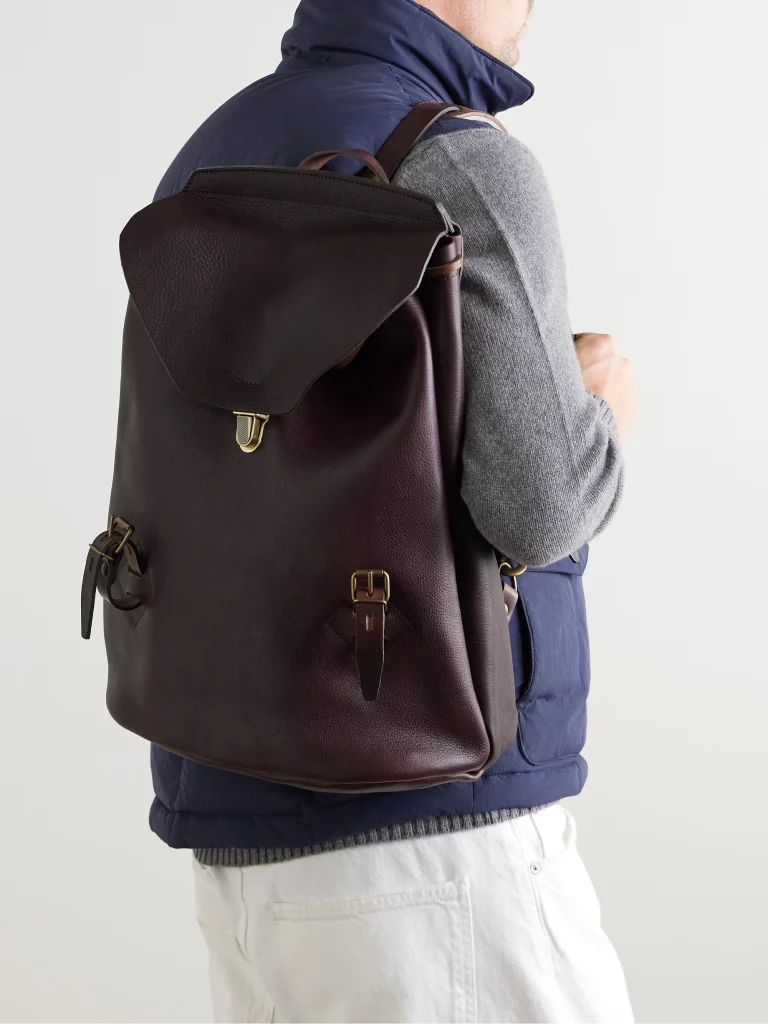 Choosing Accessories to Complete the Look