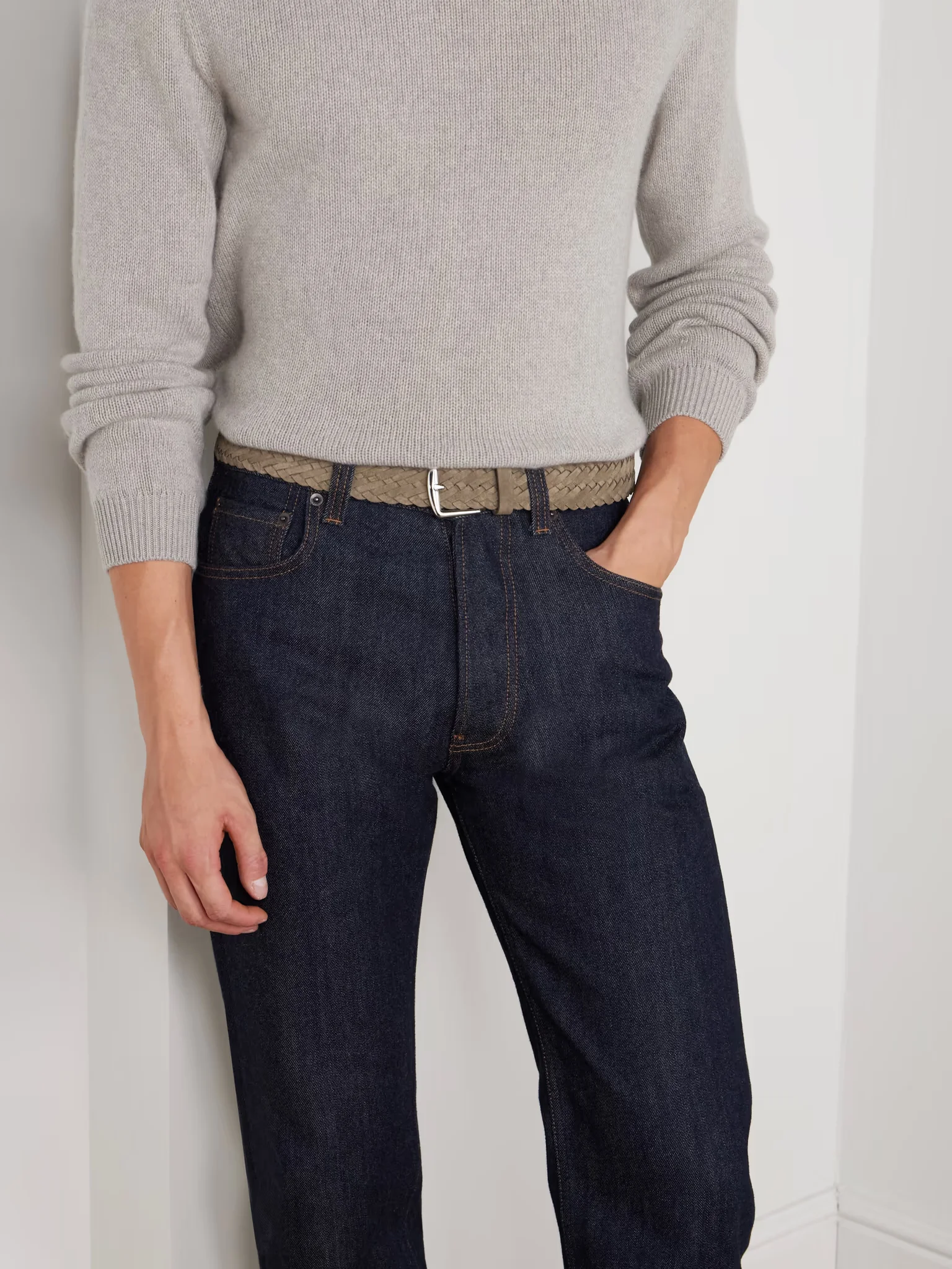 The Importance of Neutral Tones and Fine Materials